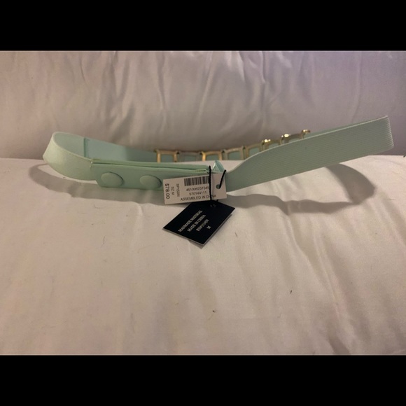 Mint green belt - Picture 3 of 3